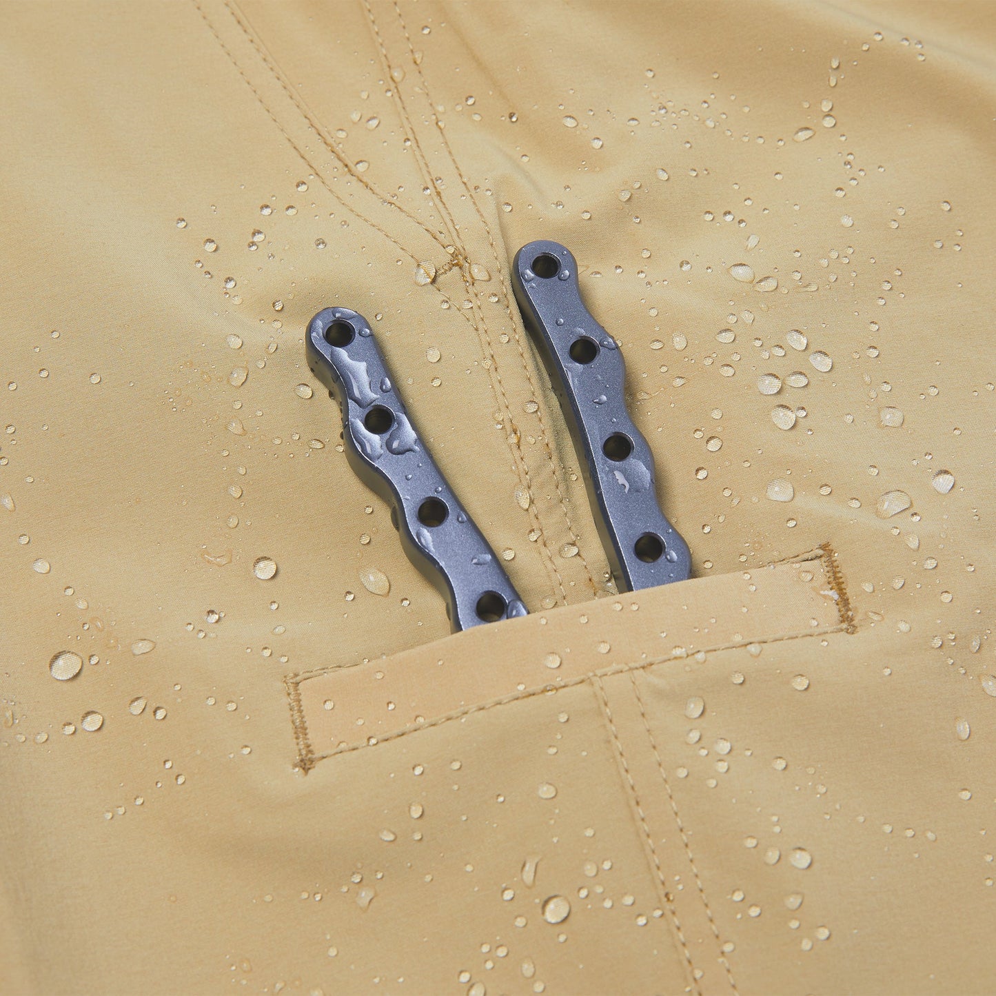 Mako 20" Hybrid Shorts - Khaki