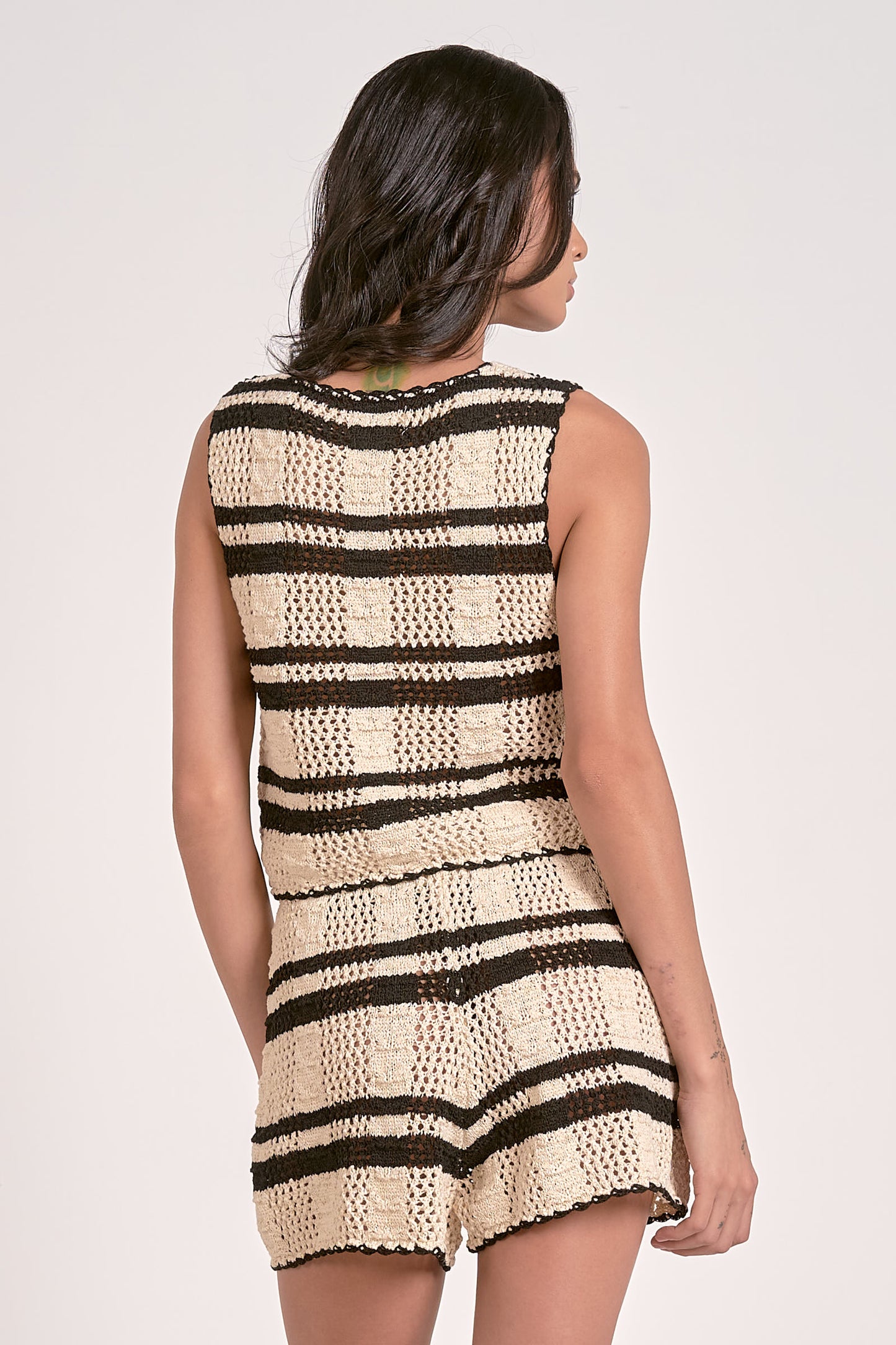 Tie Front Crochet Vest - Natural Black