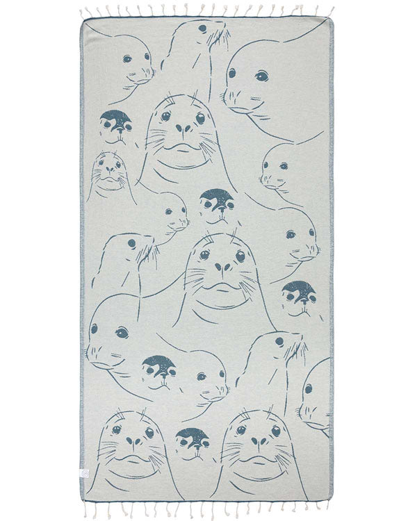 Turkish Towel - Cali Seals (Deep Ocean)