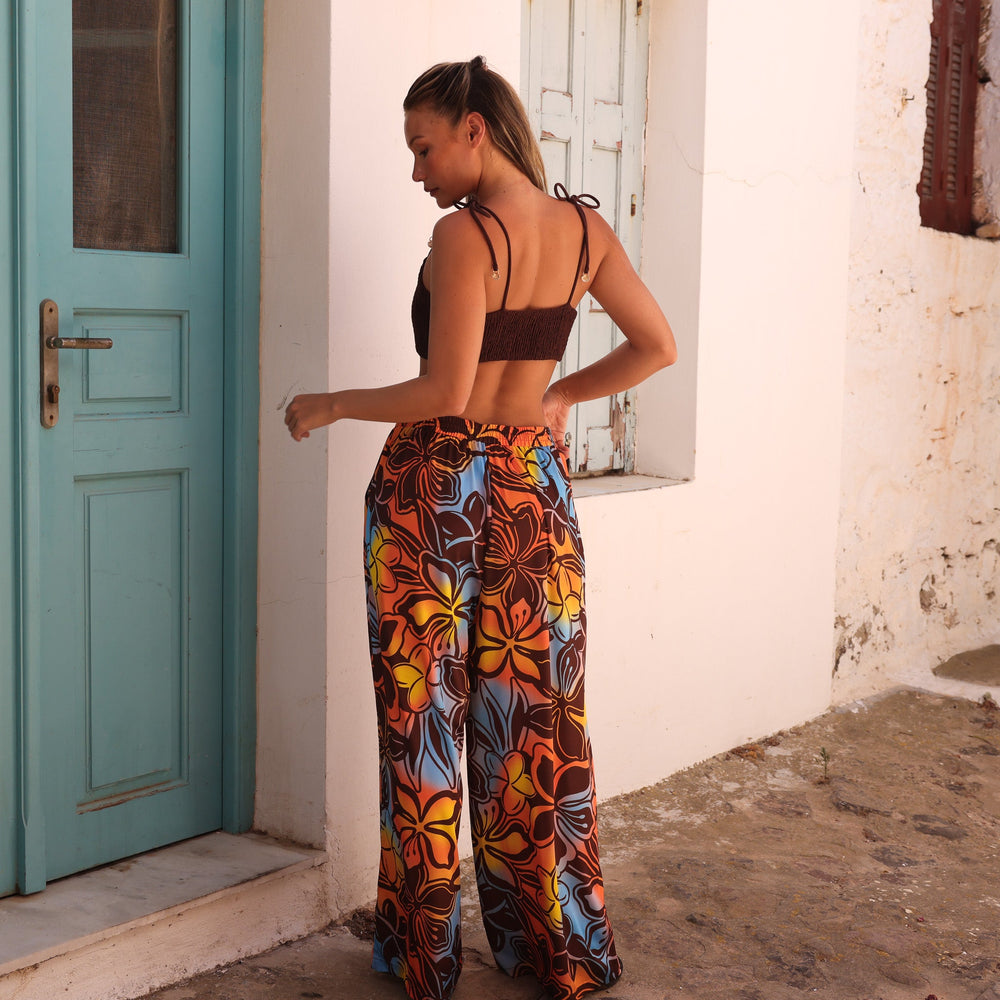 Simple Shirred Tie Crop Top - Coco