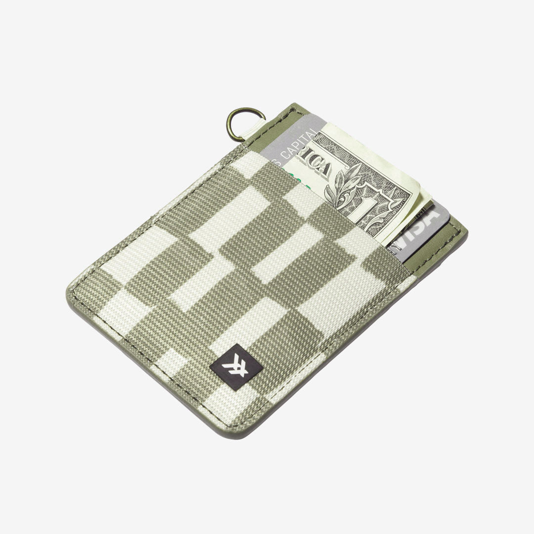 Vertical Wallet - Scout