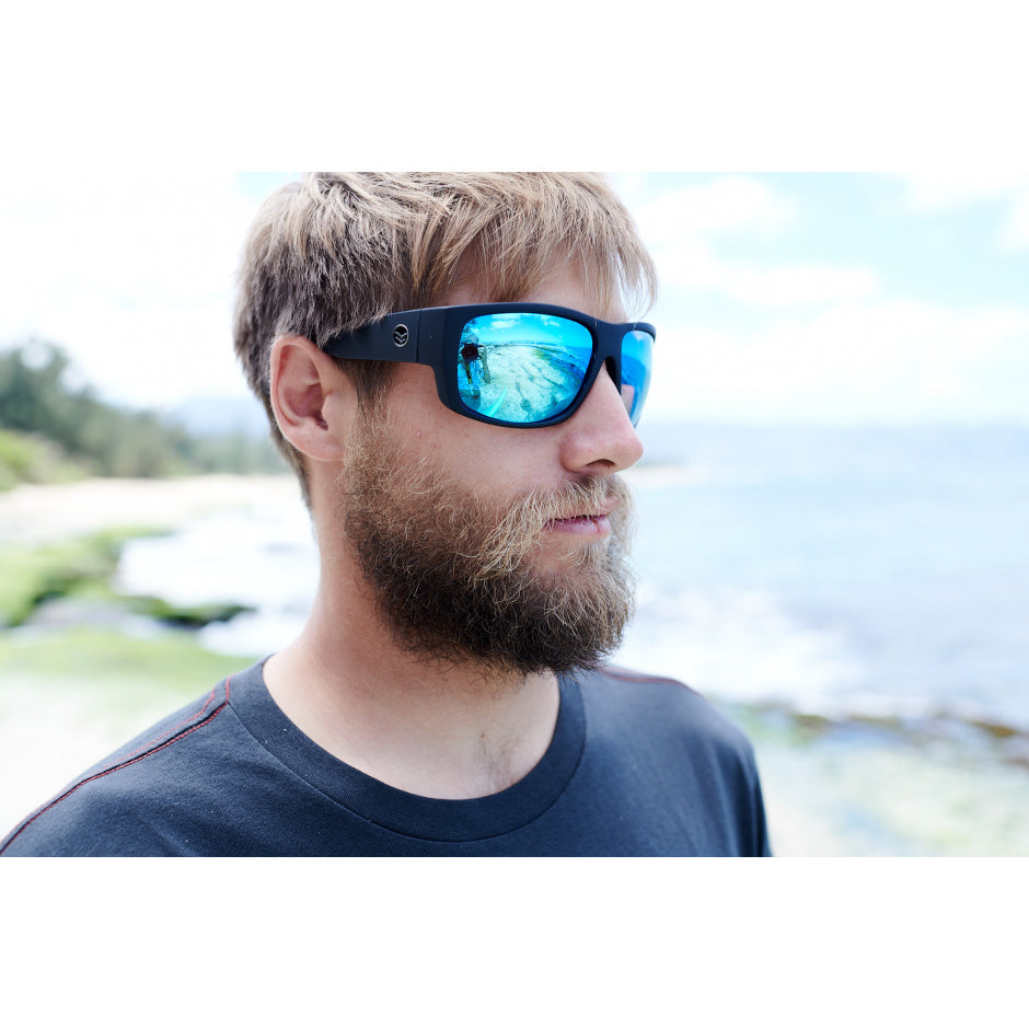 Captain Sunglasses - Black/Blue