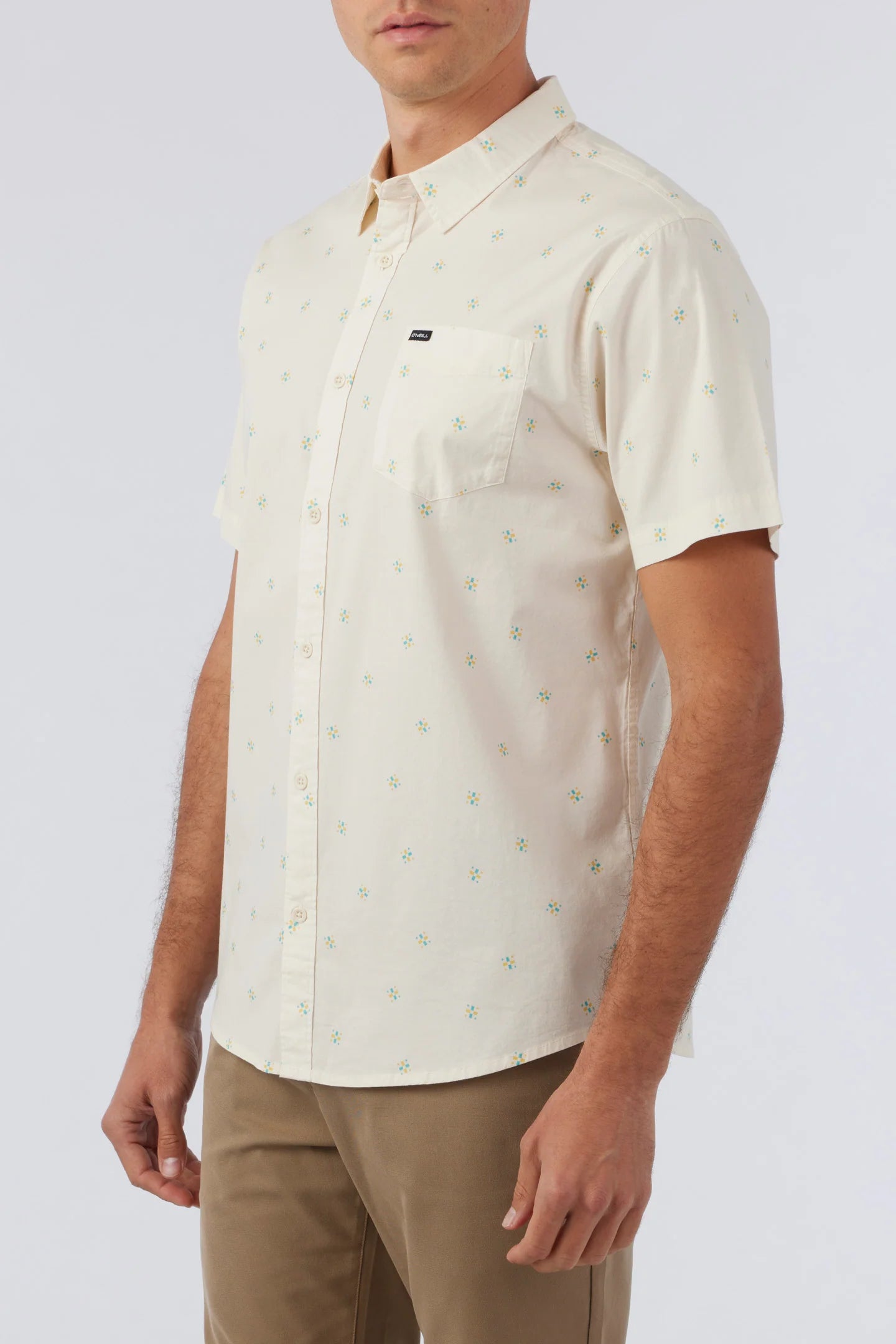 Quiver Stretch Modern Short Sleeve Button-Down Shirt - Cream