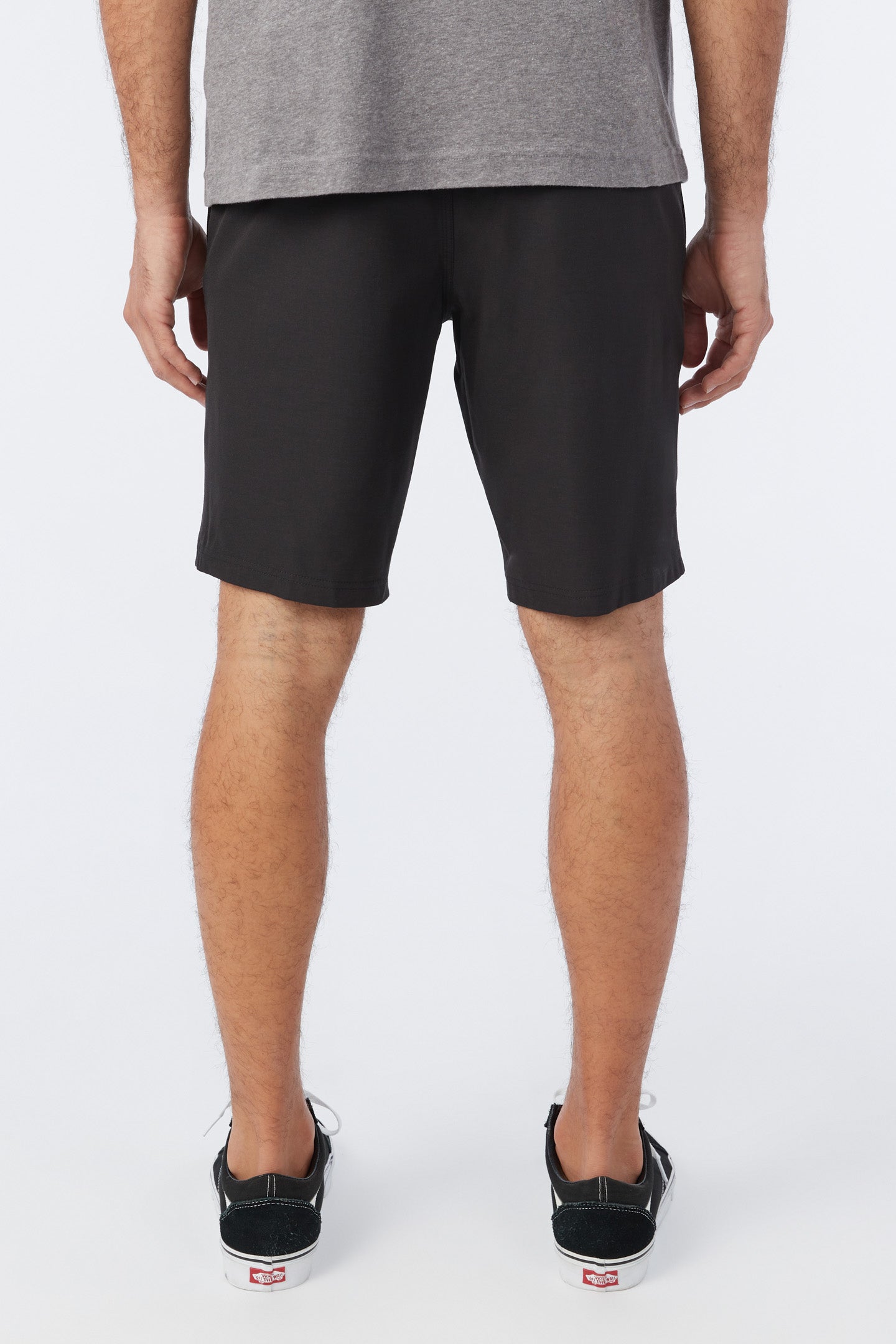 Reserve Light Check 19" Hybrid Shorts - Black