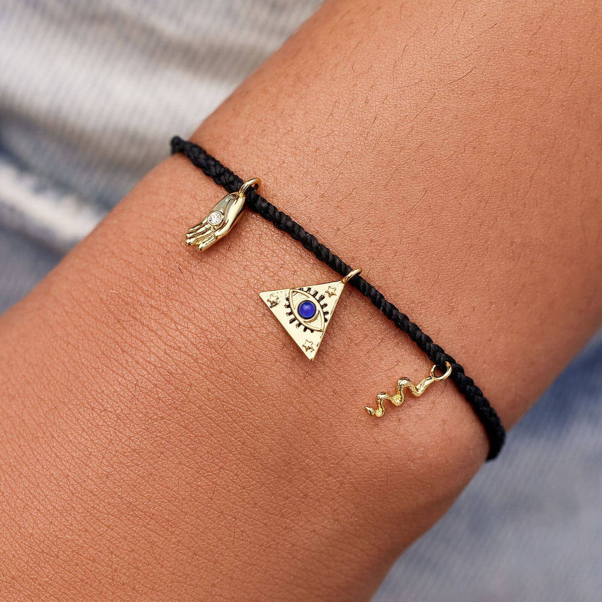 Charm Bracelet - Mystics (Gold)