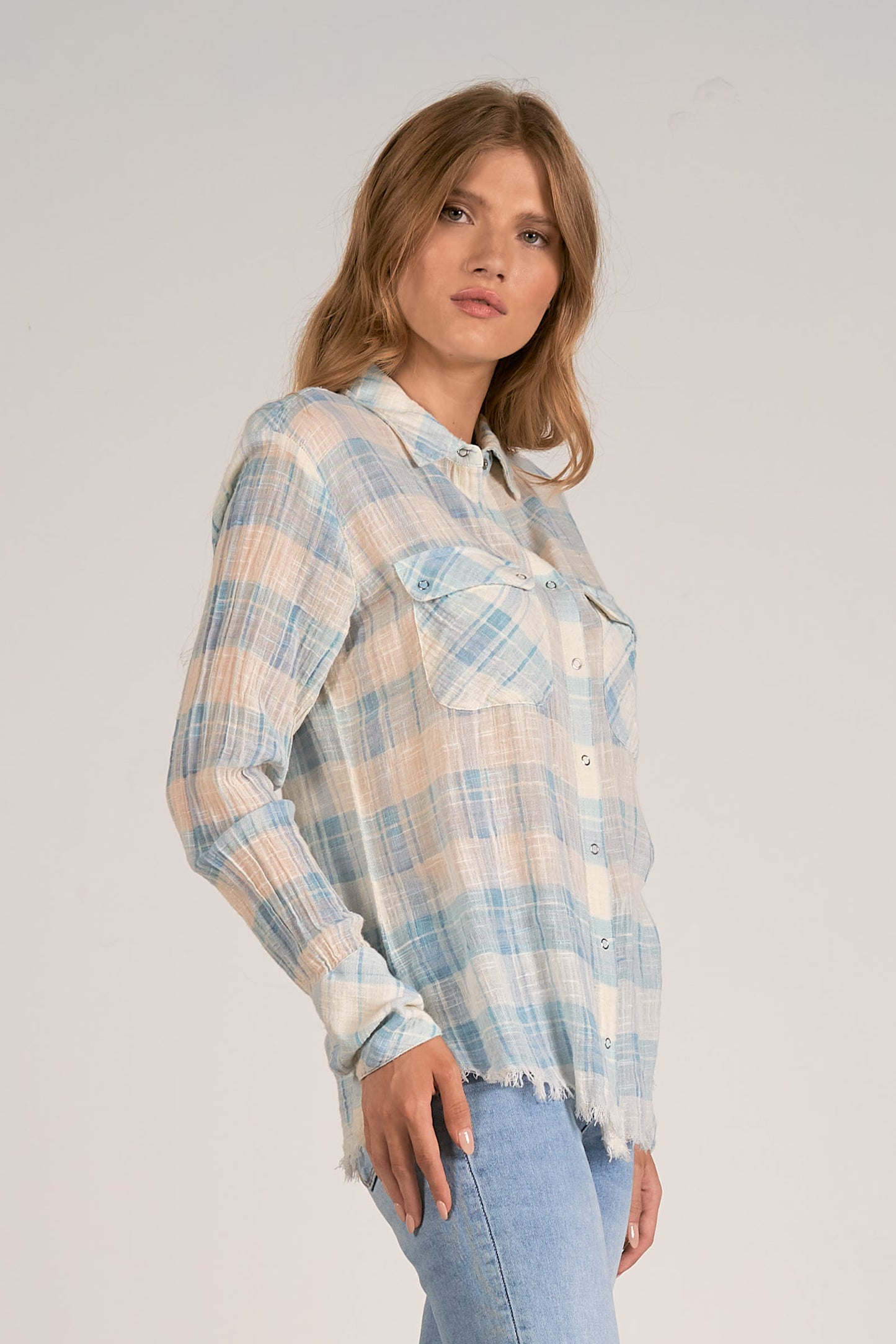 Button Down LS Shirt with Button Pockets - White/Blue Plaid