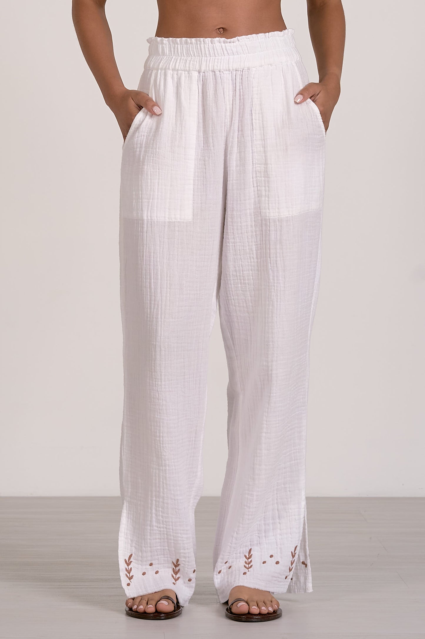 Pants with Embroidered Details - White