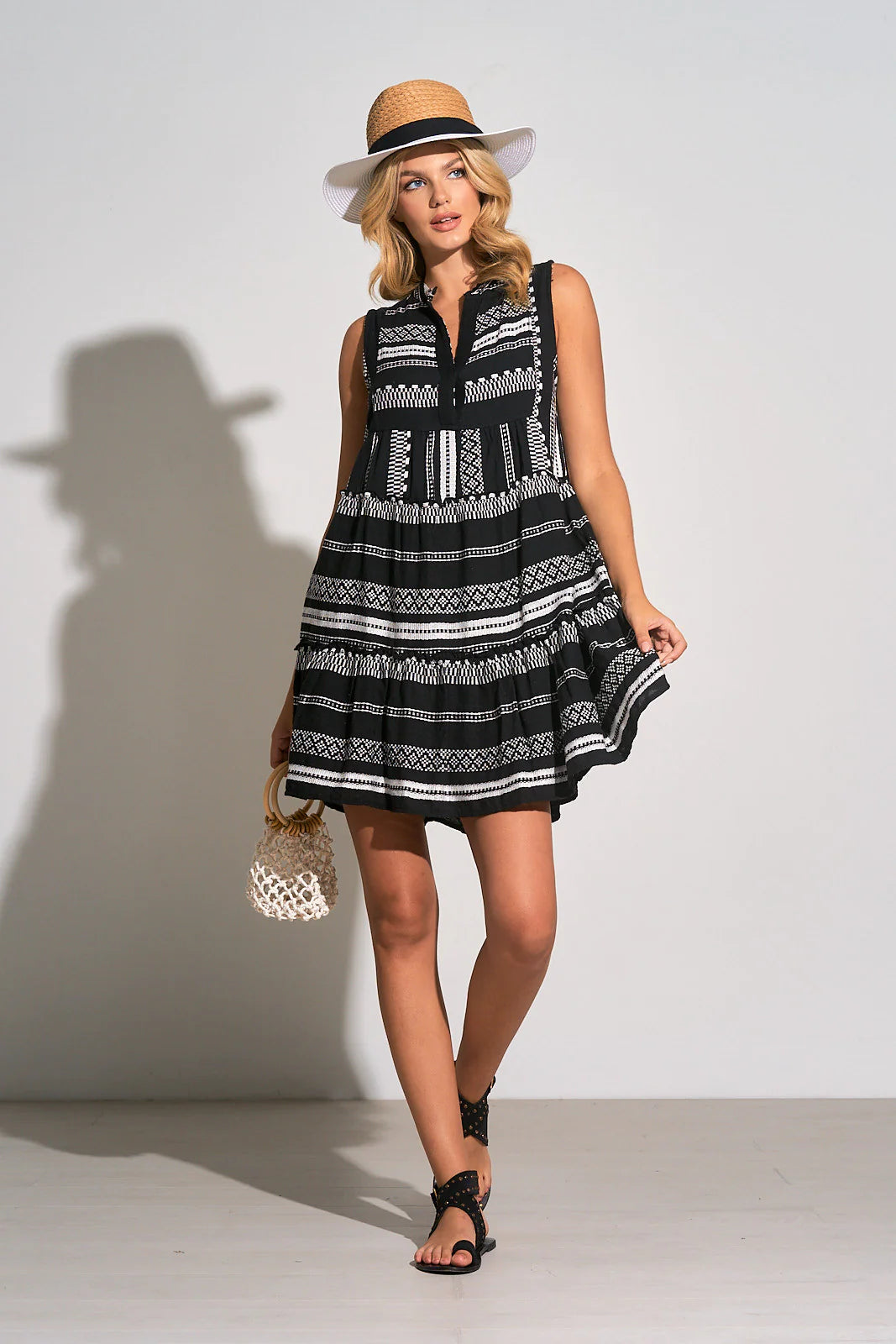 Sleeveless A-Line Mini Dress - Black/White