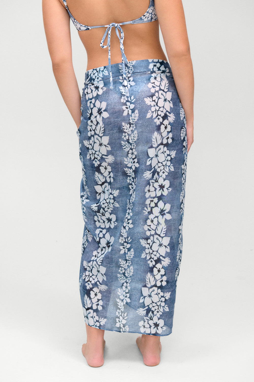 Alessia Cotton Sarong - Blue Lei
