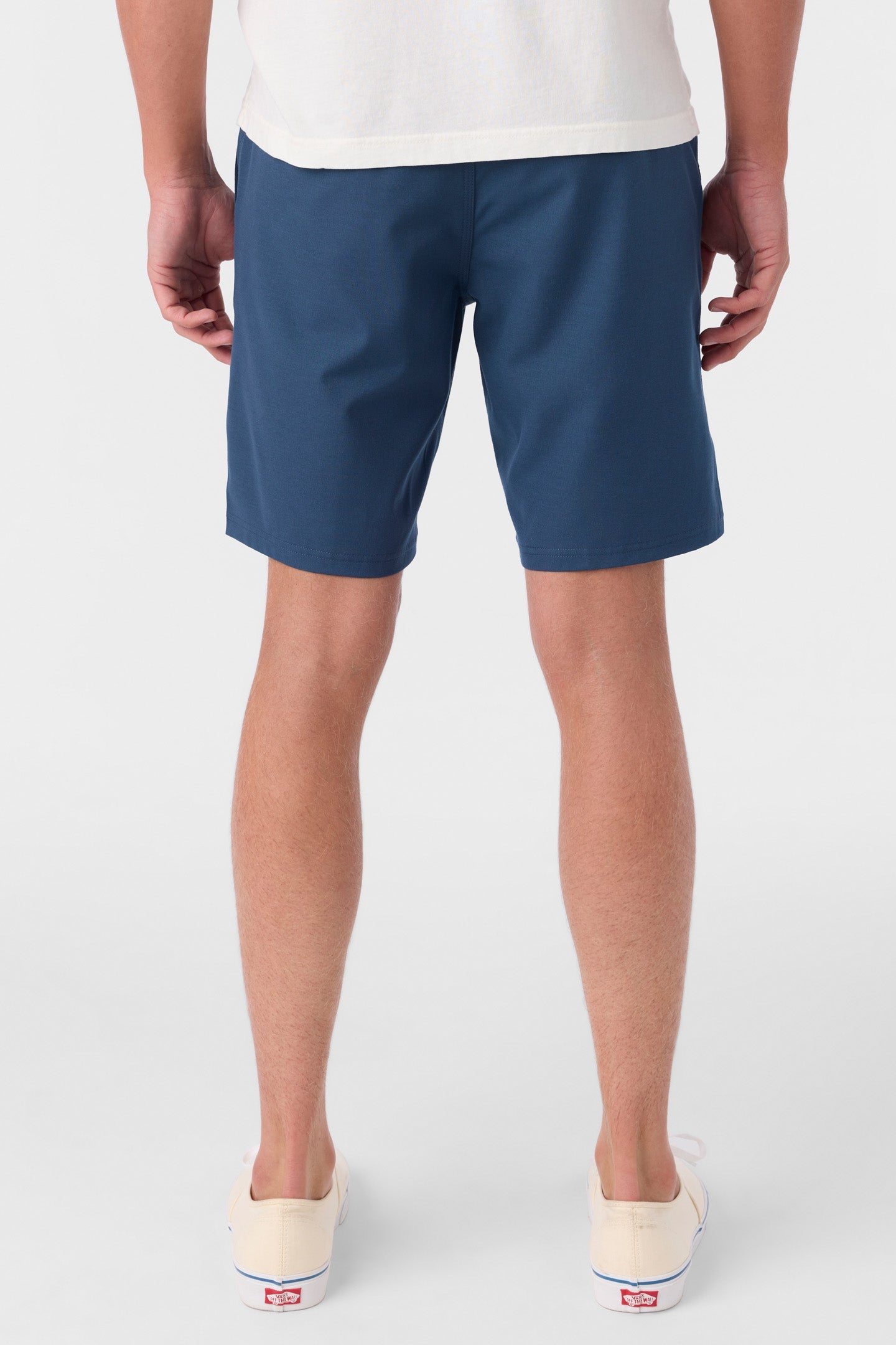 Reserve Light Check 19" Hybrid Shorts - Navy