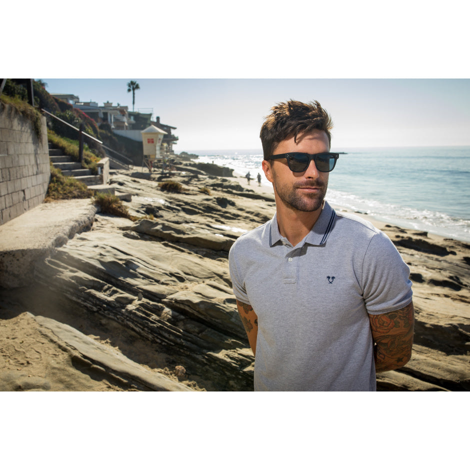 Liam Sunglasses - Black/Smoke