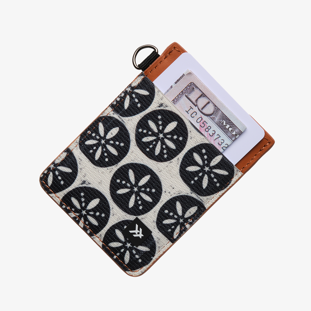Vertical Wallet - Sand Dollar (Black)